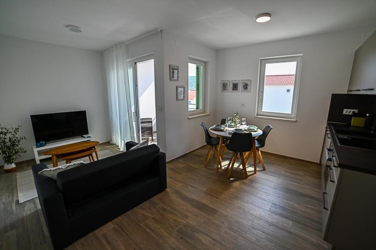 Apartment Perlitto Cres Dış mekan fotoğraf