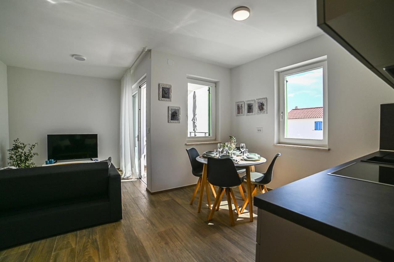 Apartment Perlitto Cres Dış mekan fotoğraf